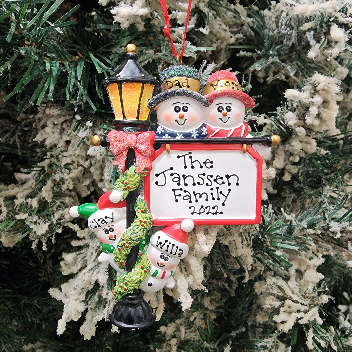 Lamp Post Family Ornament